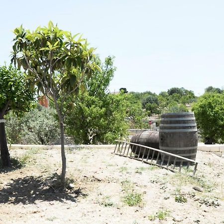 Jardinu Pensionat Noto Exteriör bild